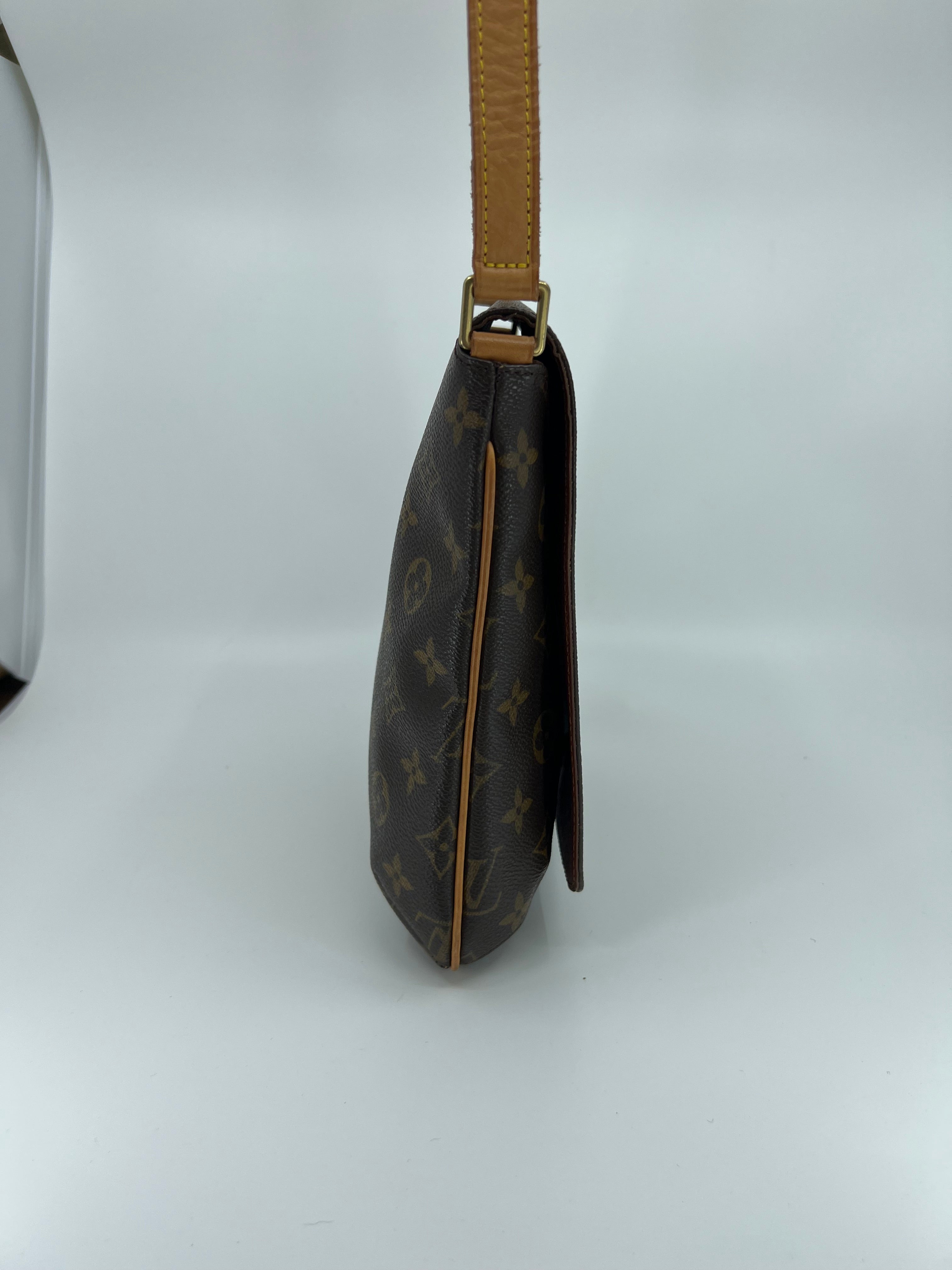Louis Vuitton Musette Shoulder bag 349092